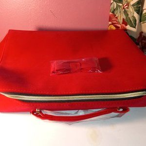 RED VELVET 13" INCH LAPTOPP BAG WITH GOLD ZIPPERS AND RED BOW, NWOT!